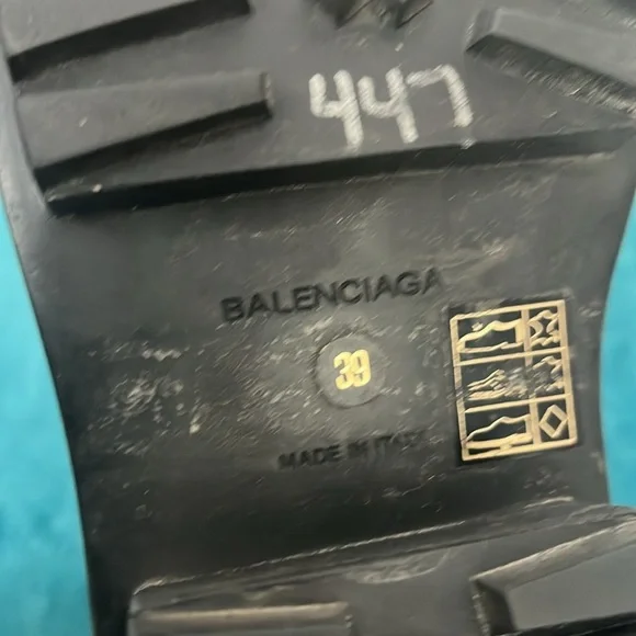 Balencia Paris Camel Leather Loafers l39 EU Like New - Picture 12 of 13